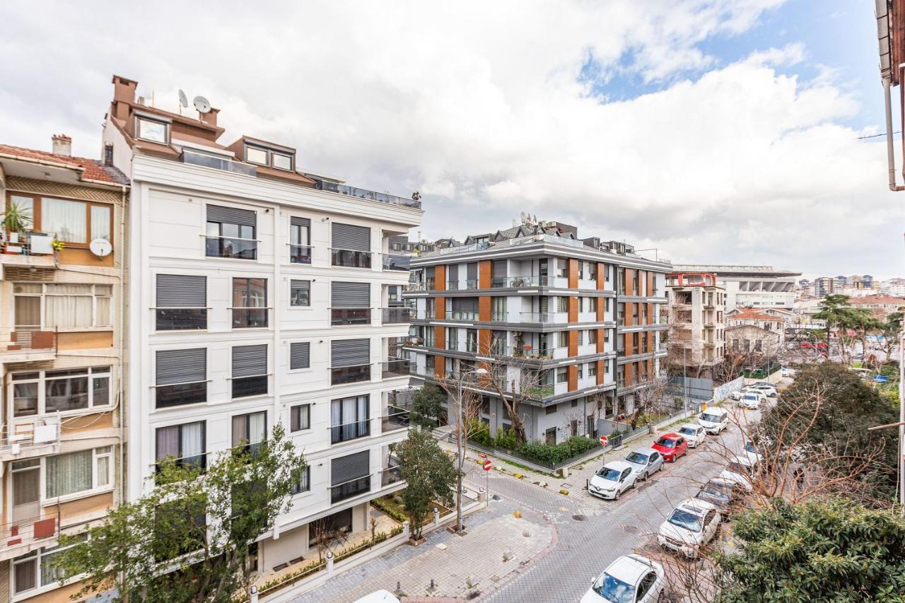 Charming Apartment Surrounded By Vibrant Attractions In Kadikoy Estambul Exterior foto
